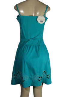 Vestido Curto Ponto Por Ponto Linho Verde Bordado - comprar online