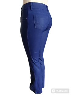 Imagem do Calça Feminina Flare Luapole Jeans Encerado Cós Médio Azul Bic