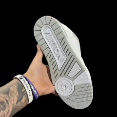 Tênis Masculino Tipo Luxo LV Branco 34 ao 43 - comprar online