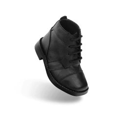 Bota Infantil Masculina Cadarço Ajustável ao Tornozelo 20 ao 32