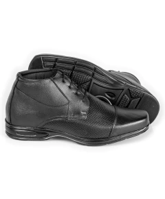Bota masculina Linha Conforto em Couro 33 ao 46