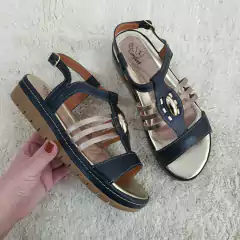 Sandália Anabela baixa Via Jully Couro Artesanal 34 ao 40 - comprar online