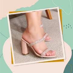 Tamanco Elegante Salto Alto Grosso Com Strass