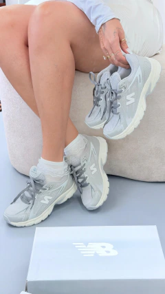 Tênis Modinha NB modelo Retro Abzorb 2000 Cinza retro - netpizante