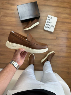 Novo Sapato Mocassim Moda Boss Couro Legítimo 38 ao 43 - Caramelo - loja online