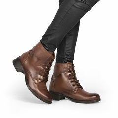 Bota Coturno Feminina Slz Cano Médio De Amarrar 6011 - Marrom Coleção Inverno - comprar online