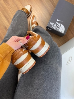 Tênis SB Dunk Low The North face 34 ao 39 - loja online