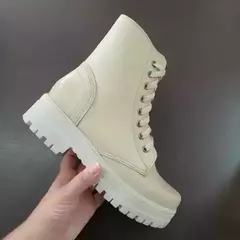 Coturno Feminino Via Jully Couro Legitimo Creme na internet