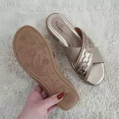 Tamanco Via Jully Anabela Baixo Couro Artesanal Conforto - comprar online