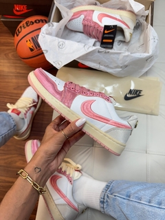 Tênis Moda Jordan Low X Travis Premium Pink - comprar online