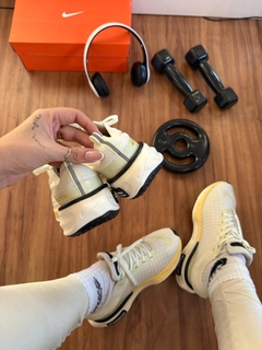 Tênis Modelo Zoom X Invincible Run 3 Off white do 34 ao 39 L. Premium - netpizante