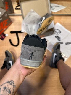 Bota Jordan Trevis Scott Jack 38 ao 43 na internet