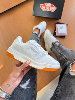 Tênis modelo Vans Upland do 34 ao 39 Branco - comprar online