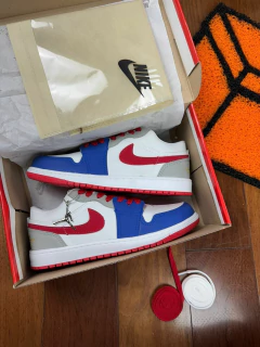 Tênis Modelo Jordan Low 38 ao 43 Dois pares de cadarço - comprar online