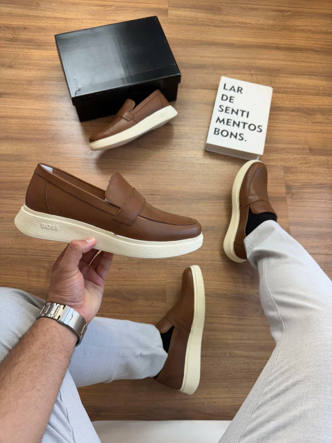 Novo Sapato Mocassim Moda Boss Couro Legítimo 38 ao 43 - Caramelo - comprar online