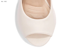 Imagem do Sapato Feminino Anabela Plataforma Off White