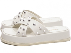 Sandália Plataforma Baixa Feminina Elegante Off White na internet