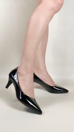 Sapato Scarpin Salto Fino Baixo Torricella Verniz Preto - netpizante