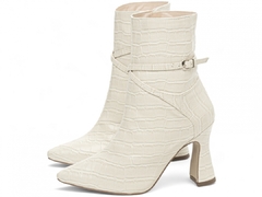 Bota Feminina Bico Fino Cano Médio Croco Off White - comprar online