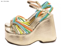 Sandália Feminina Anabela Metalizado Dourado - comprar online