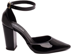 Sapato Scarpin Chanel Torricella Verniz Preto
