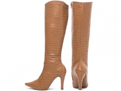 Bota Bico Fino Feminina Cano Longo Croco Caramelo - comprar online