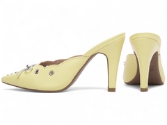 Sapato Scarpin Mule Torricella Amarelo - comprar online