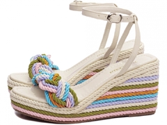 Sandália Feminina Anabela Off White e Tranças Coloridas - netpizante