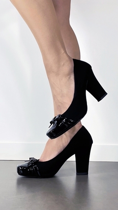 Sapato Scarpin Bico Quadrado 911-105A Nobuck Preto e Verniz Preto - comprar online