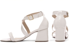 Sandália Feminina Salto Numeração Grande 40 ao 44 Verniz Branco - comprar online