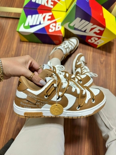Novo Tênis Moda Dunk Low Pro Of 50 Calce Fácil Caramelo na internet