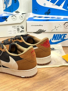 Tênis Modelo Air Jordan Low OG Travis Scott+ Um Cadarço - comprar online