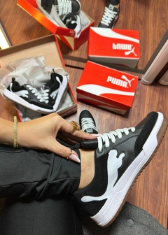 Imagem do Tênis Modelo Tag Puma Cat Lifestyle