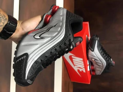 Imagem do Tênis Masculino Modelo Shox R4 Molas Premium