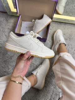Tênis Dunk Low Pro Unissex 34 ao 43 Branco na internet