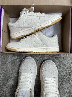 Imagem do Tênis Dunk Low Pro Unissex 34 ao 43 Branco