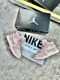 Tênis Feminino Bota Jordan Rosa - loja online