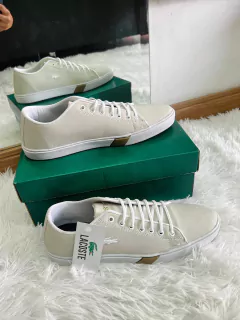 Sapatênis Masculino Modelo Lacoste Carnaby -Frete Grátis Por região - loja online