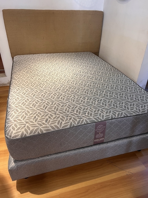 Colchón Resortes BICONICOS Matelasse 1.00