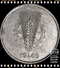 Km 1 Alemanha, República Democrática 1 Pfennig 1949A SOB ©