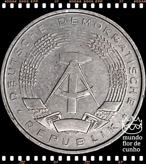 Km 8.1 Alemanha, República Democrática 1 Pfennig (Nós Temos Mais de Uma Data # Favor Escolher uma Data Abaixo e o Estado de Conservação) 1961A 1968A 1975A ©