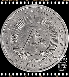 Km 8.2 Alemanha, República Democrática 1 Pfennig (Nós Temos Mais de Uma Data # Favor Escolher uma Data Abaixo e o Estado de Conservação) 1981A 1983A ©
