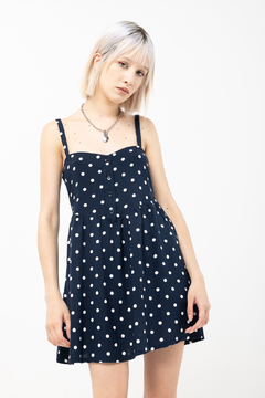 Julia Sullivan vestido lunares