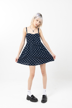 Julia Sullivan vestido lunares - TRACO