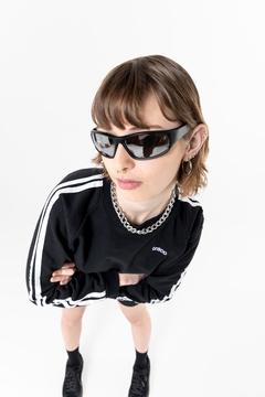 Gwen buzo negro - comprar online