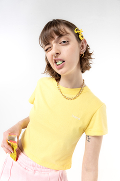 Uh baby baby remera amarilla