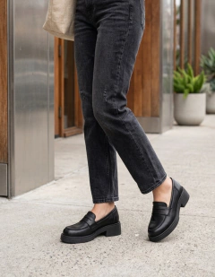 Art NENA/285 Negro