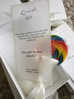 Caixa Pirulito Colorido na internet