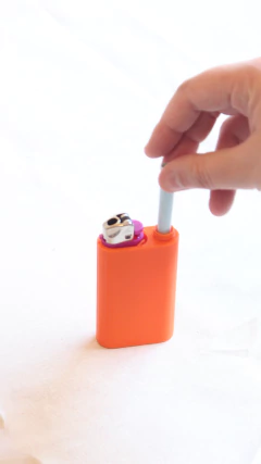 Porta Encendedor - 2 en 1 - tienda online