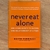 LIVRO NEVER EAT ALONE - KEITH FERRAZZI